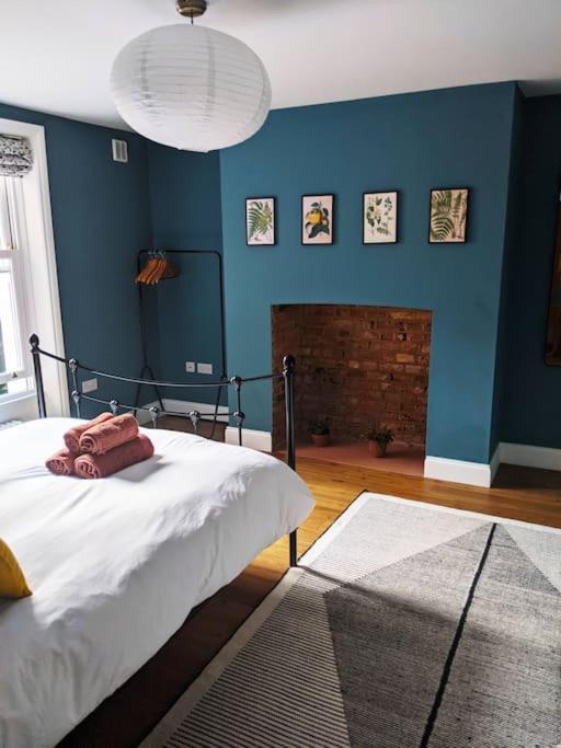 مارجيت Stylish And Colourful Flat Minutes From The Beach المظهر الخارجي الصورة